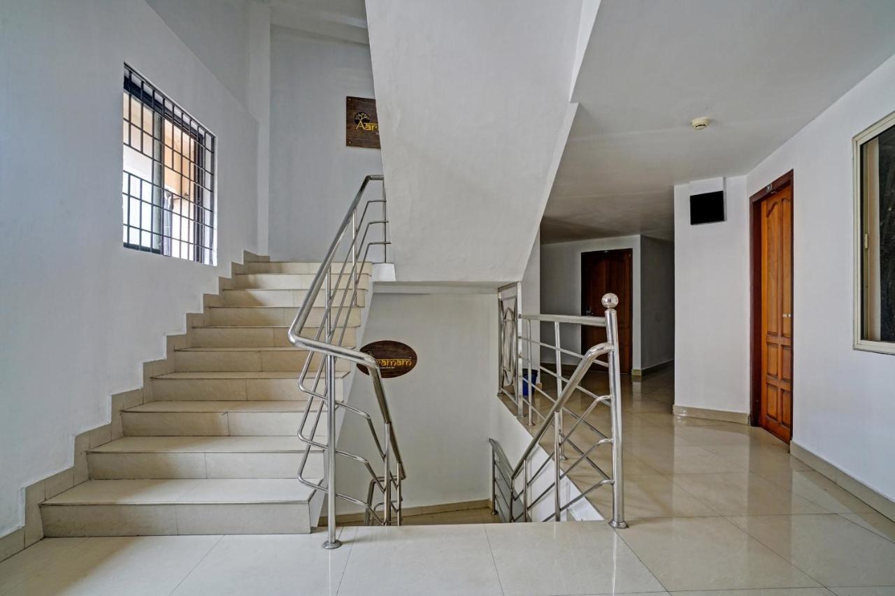 Collection O Aramam Executive Inn Kochi Exterior foto